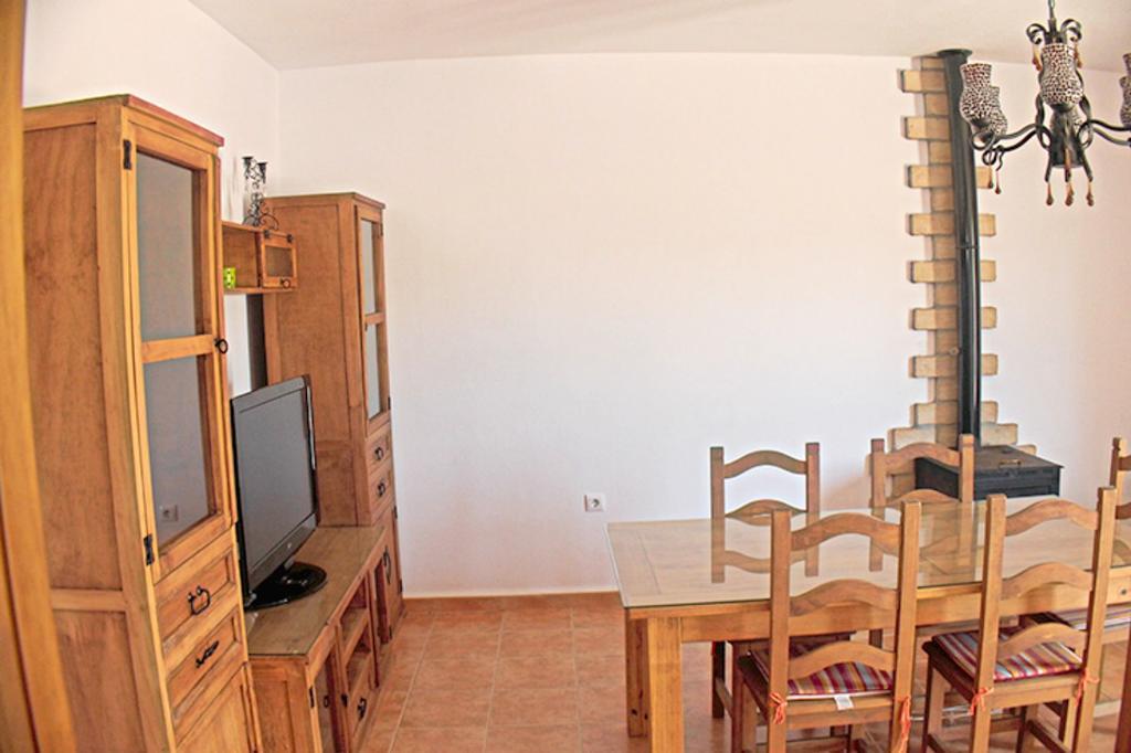 Chalet Arroyo Majadales 108 コニル・デ・ラ・フロンテラ エクステリア 写真